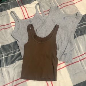 3 pack Brady Melville Tank Tops!